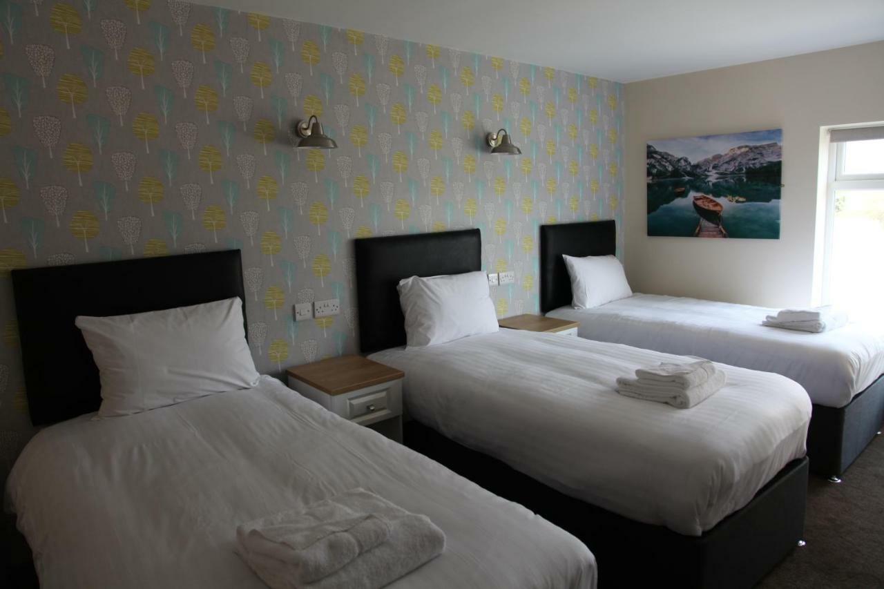 Liberal House Tamworth Hotel ภายนอก รูปภาพ